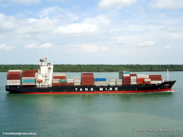 Ym-Inventive - Container Ship vessel