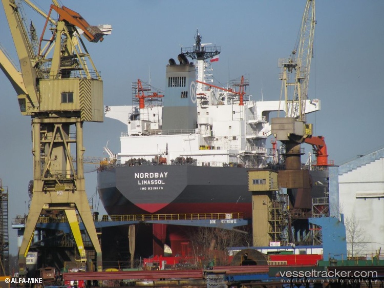 Maini - Crude Oil Tanker vessel