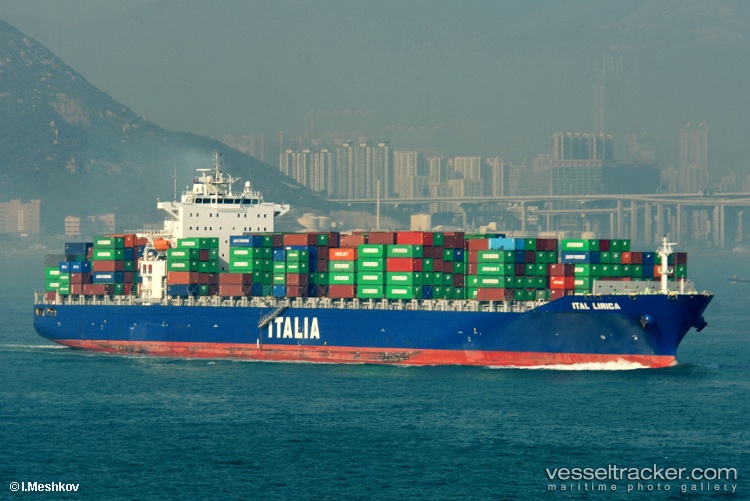 Cma-Cgm-Dolphin - Container Ship vessel