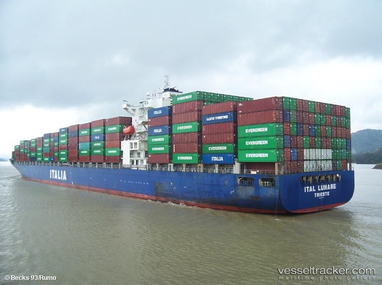 Cma-Cgm-Manta-Ray - Container Ship vessel