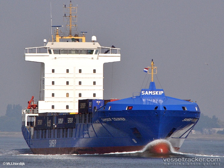 Dream - Container Ship vessel