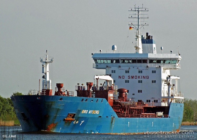 Sten-Triton - Chemical Oil Products Tanker vessel