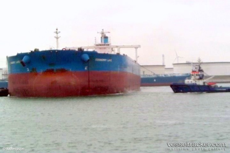 Cosmerry-Lake - Crude Oil Tanker vessel