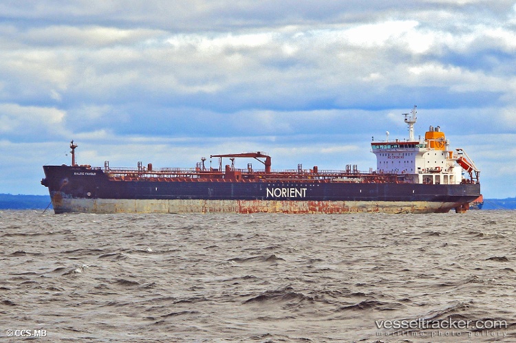 Ocean-Embrace - Crude Oil Tanker