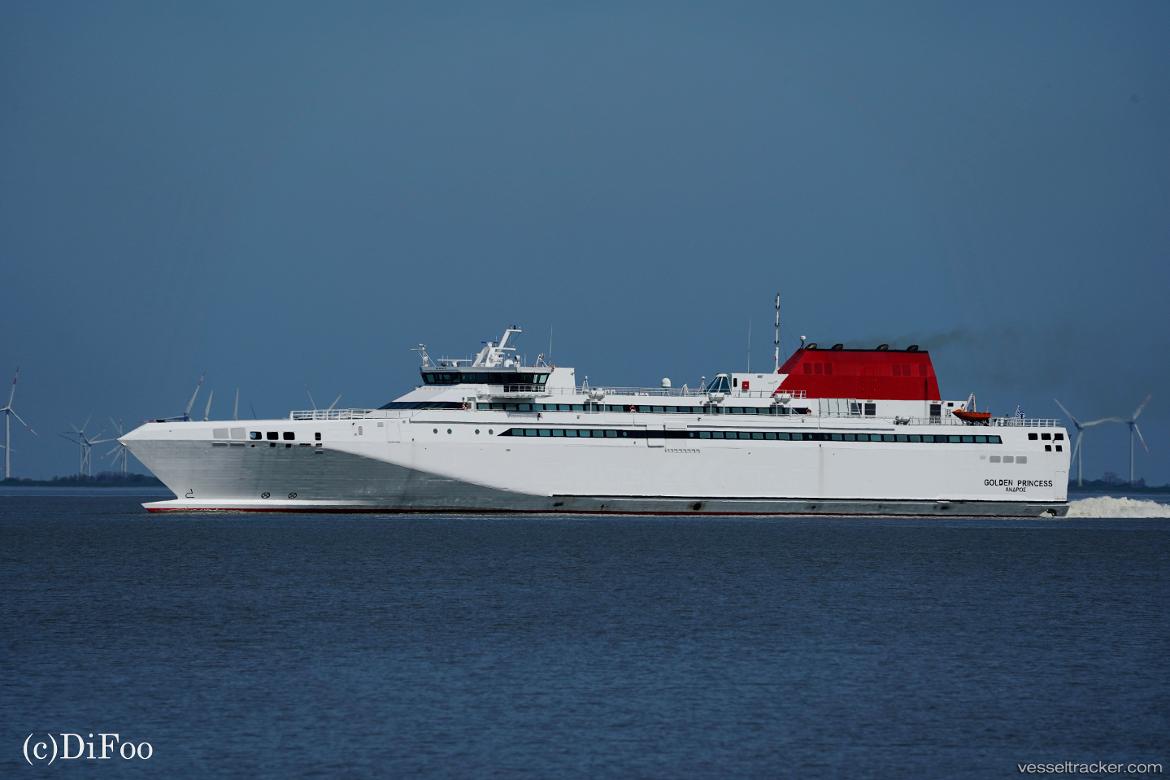 Golden-Princess - Passenger Ro Ro Cargo Ship vessel
