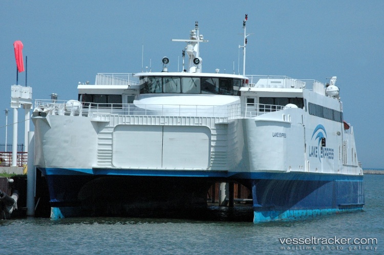 Lake-Express - Passenger Ro Ro Cargo Ship vessel