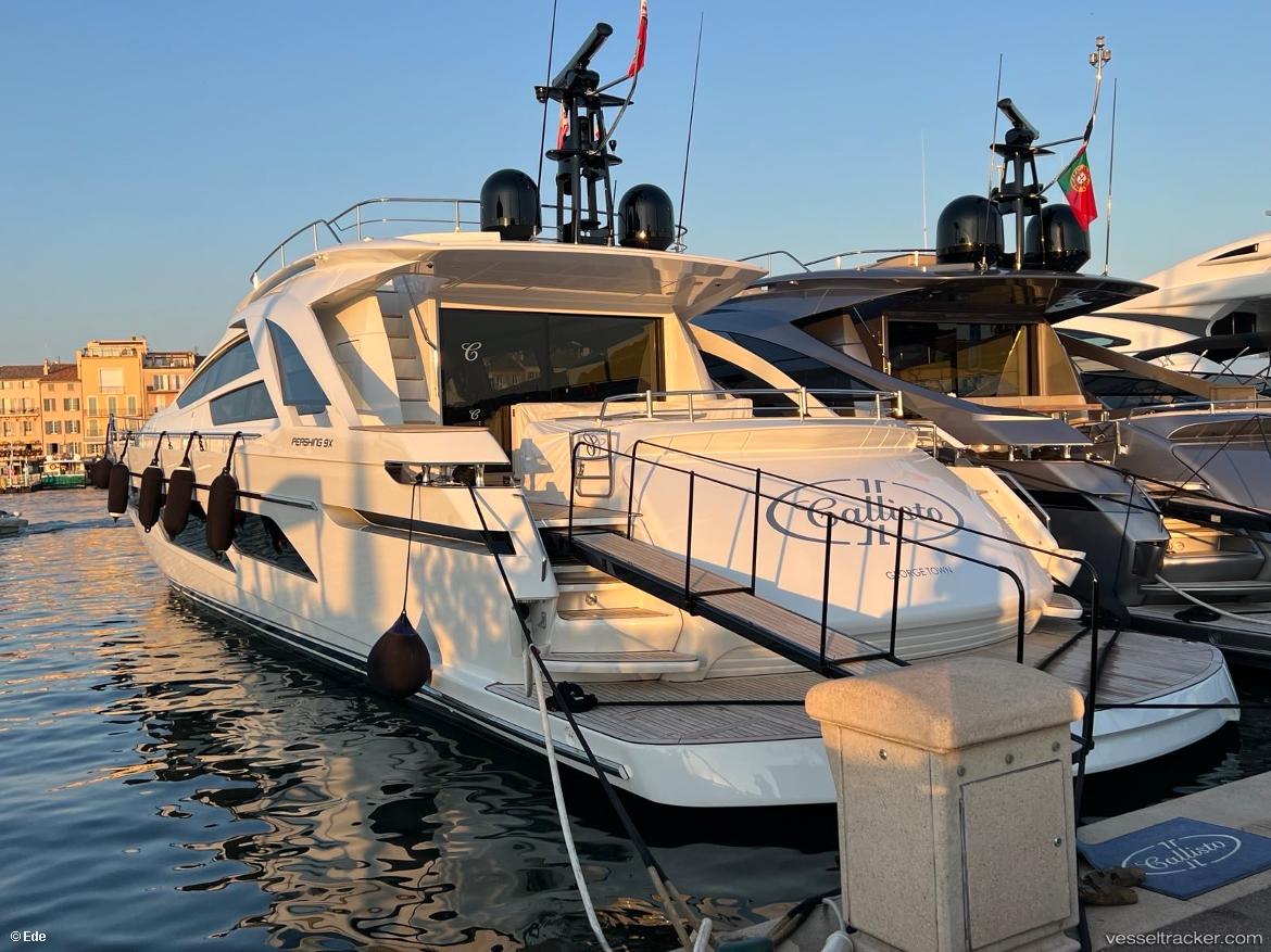 Callisto - Service Ship vessel