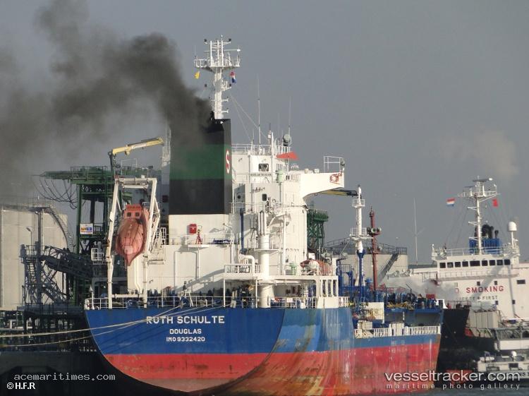 Ls-Venus - Chemical Oil Products Tanker