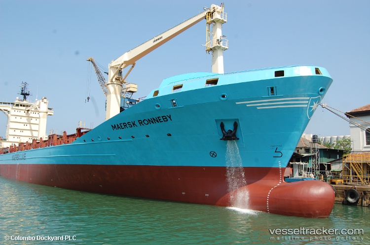 Mcc-Batanes - Container Ship