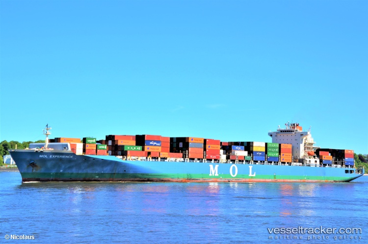 Mol-Experience - Container Ship vessel