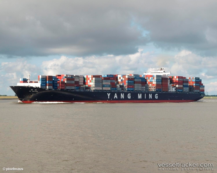Ym-Uniform - Container Ship vessel