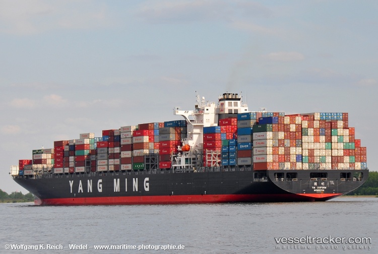 Zakher-Queen - Tug vessel