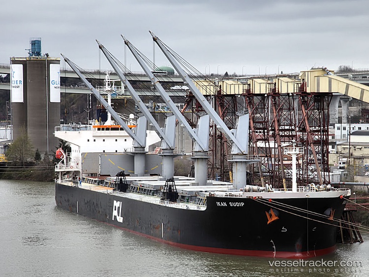 Akij-Heritage - Ore Carrier vessel