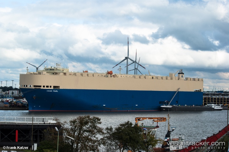 Gold-Estrella - Vehicles Carrier vessel