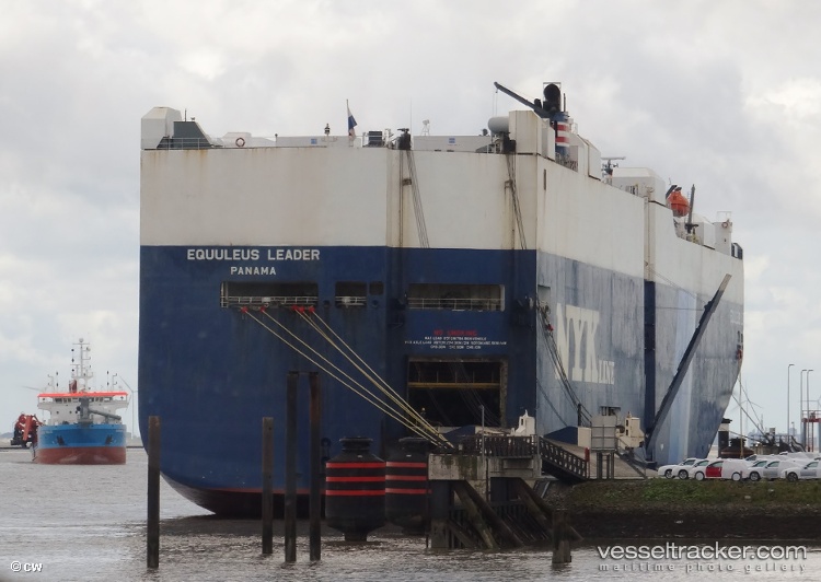Equuleus-Leader - Vehicles Carrier vessel
