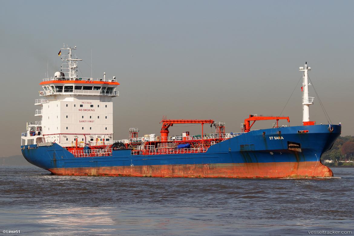 Tanker-Bee-11 - Chemical Oil Products Tanker vessel