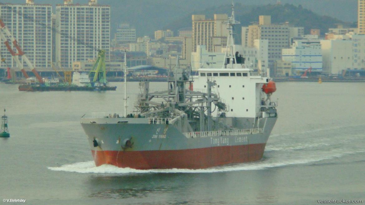 Mv-Jin-Yang - Cement Carrier vessel