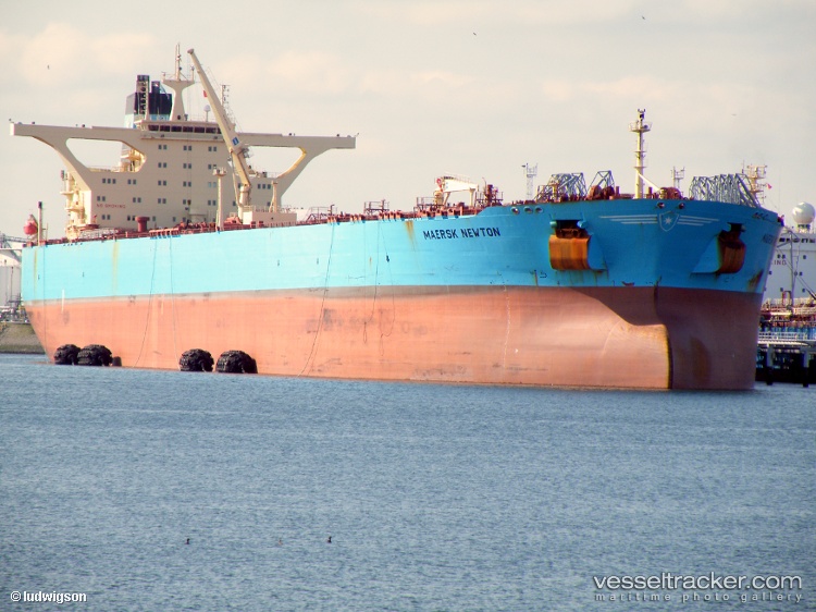 Plata-Lucky - Crude Oil Tanker vessel