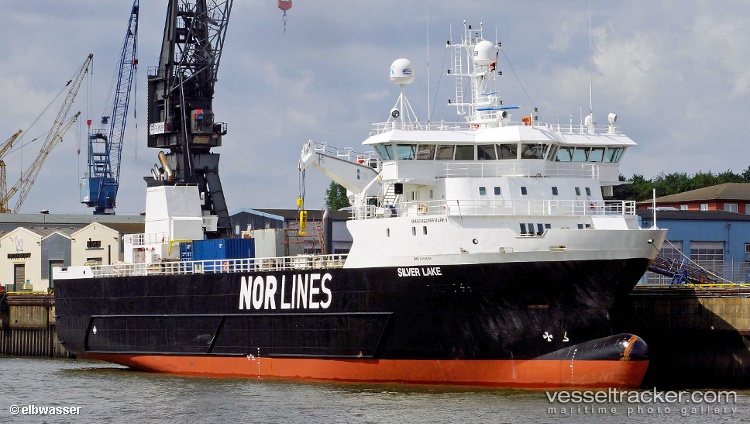 Folla - Refrigerated Cargo Ship vessel