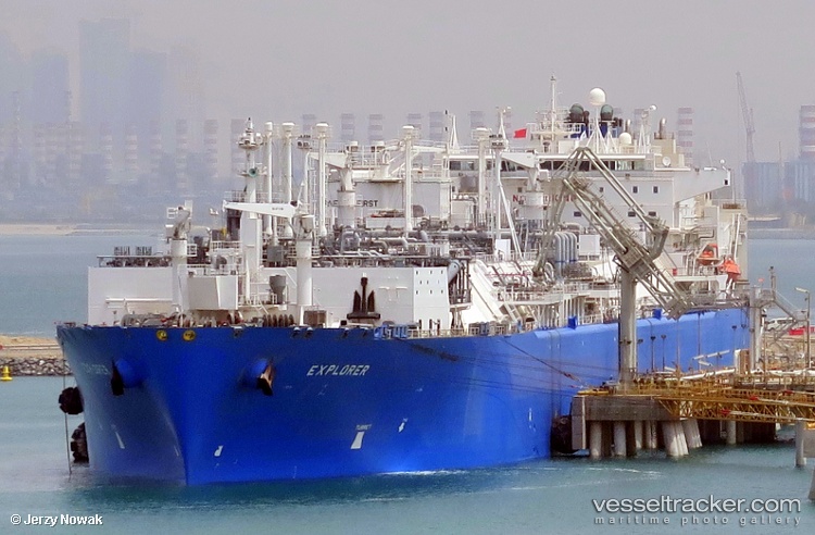 Explorer - Fsru Tanker vessel