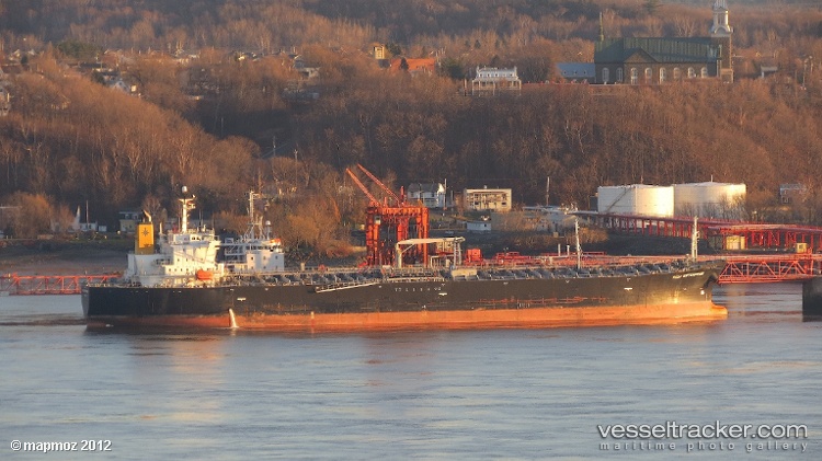 Opus-Point - Oil Products Tanker