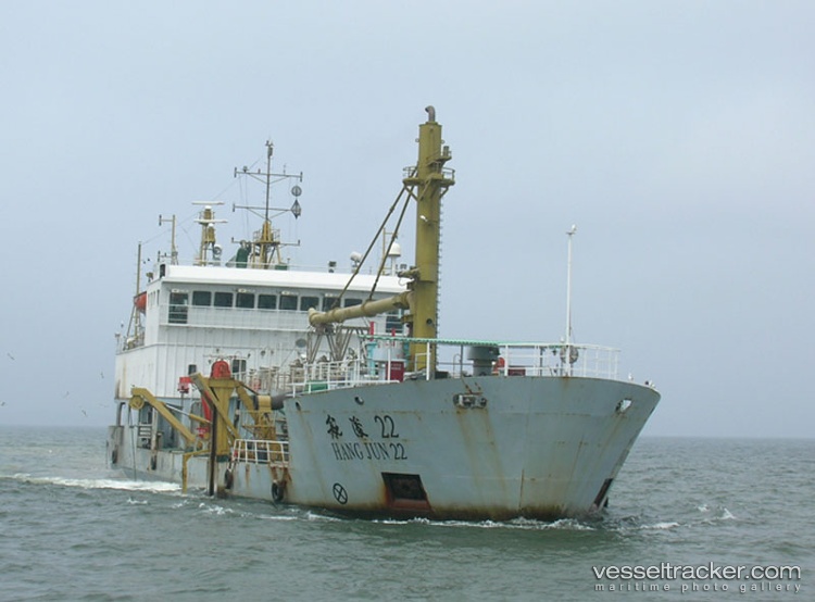 Hang-Jun-22 - Hopper Dredger vessel