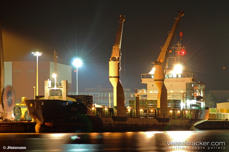 Meridian-Queen - General Cargo Ship