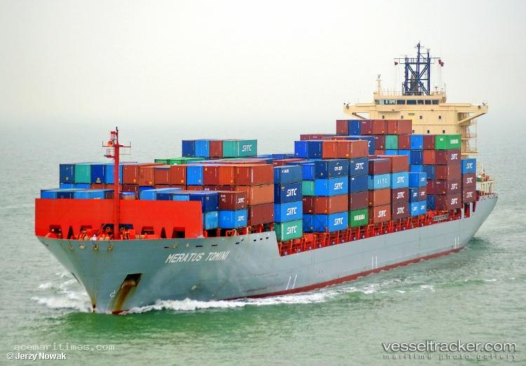 Meratus-Tomini - Container Ship