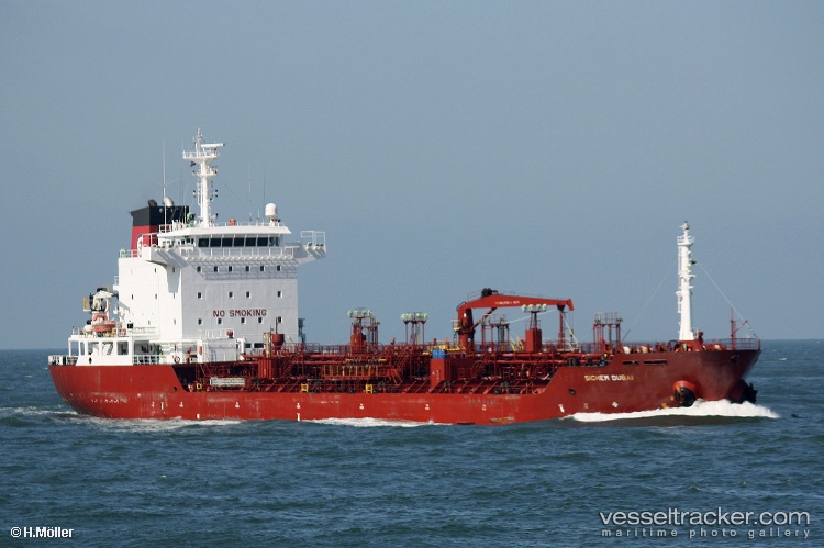 Longhung-5 - Oil Products Tanker vessel