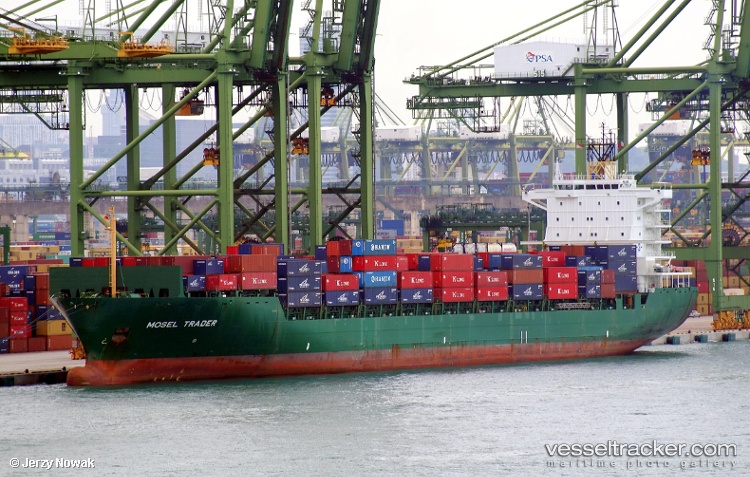 Esl-Dubai - Container Ship vessel