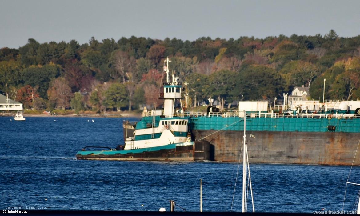 Kristin-Poling - Pusher Tug vessel registered in United States