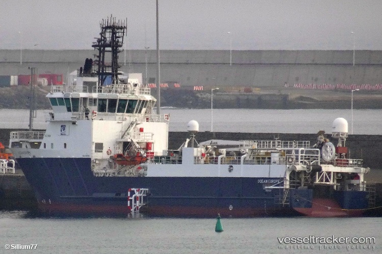 Ocean-Invincible - Research Vessel