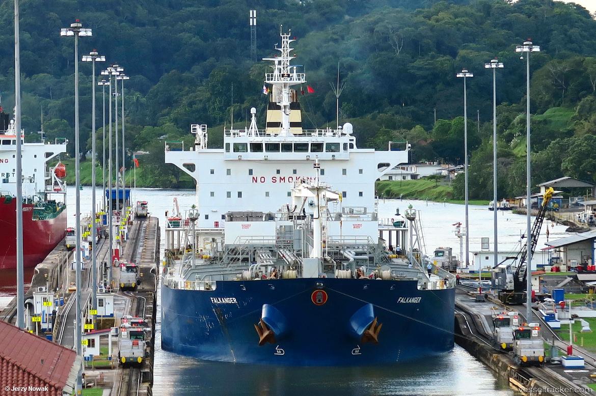 Falkanger - Oil Products Tanker vessel