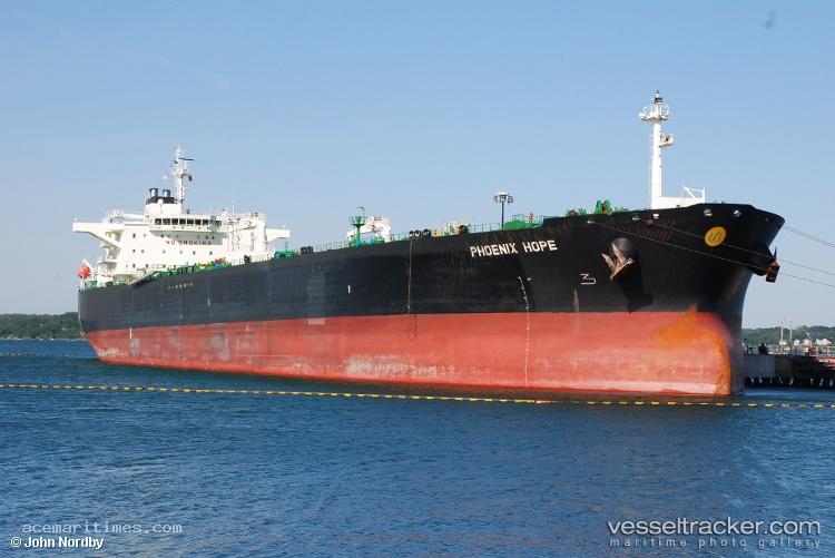 Oneiroi - Crude Oil Tanker