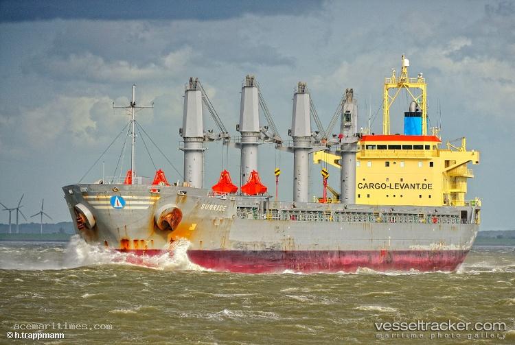 Lucky-Finder - General Cargo Ship