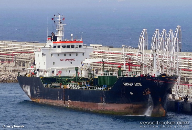 Endo-Ostro - Chemical Oil Products Tanker vessel