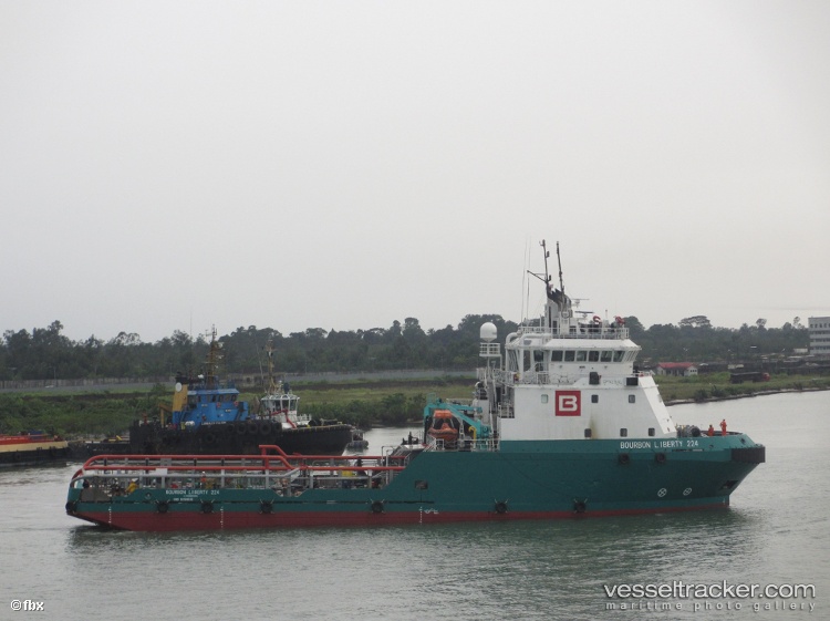 Ahts-Achiever - Offshore Tug Supply Ship vessel