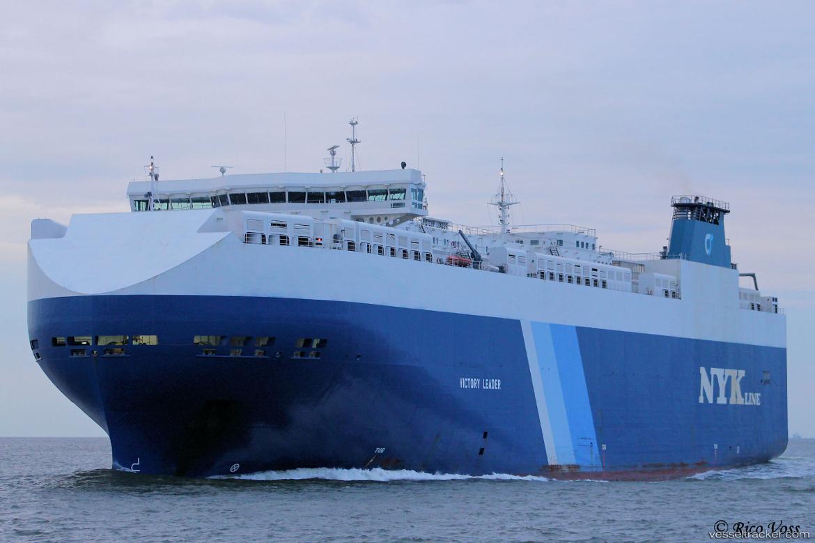 Victory-Ray - Vehicles Carrier vessel
