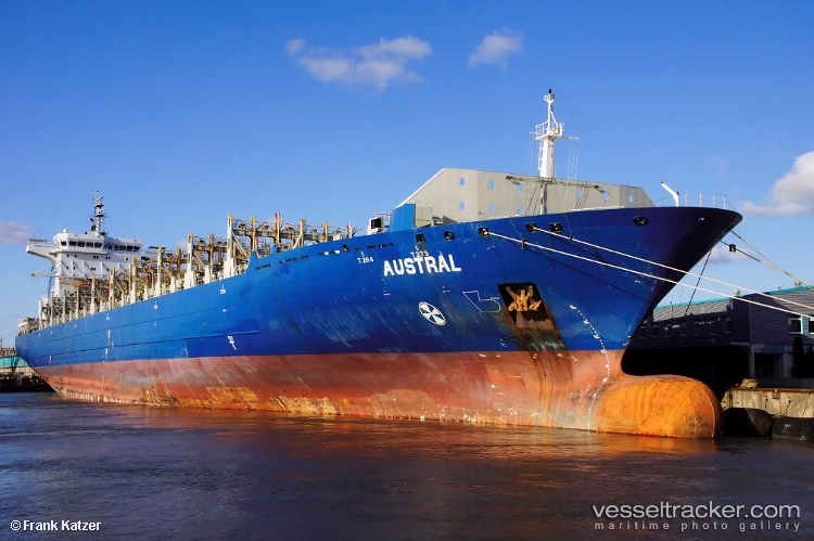 Dole-Wari - Container Ship vessel