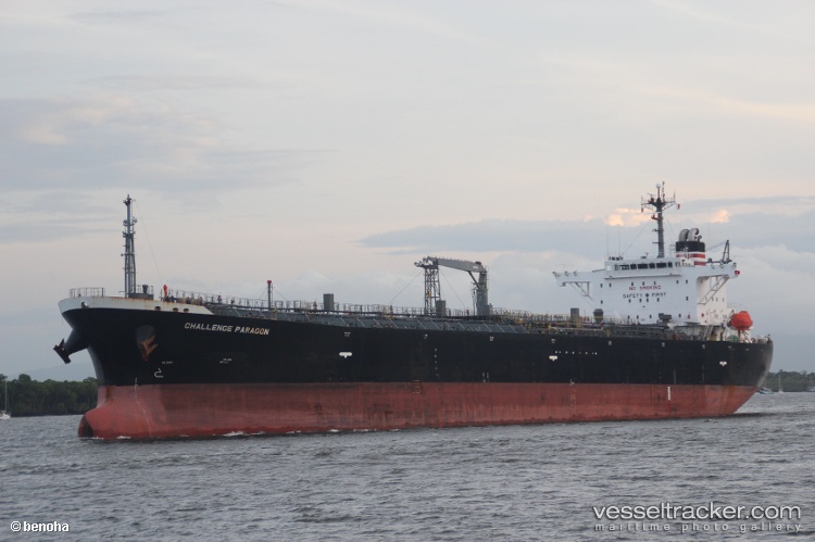 Pis-Paragon - Oil Products Tanker vessel
