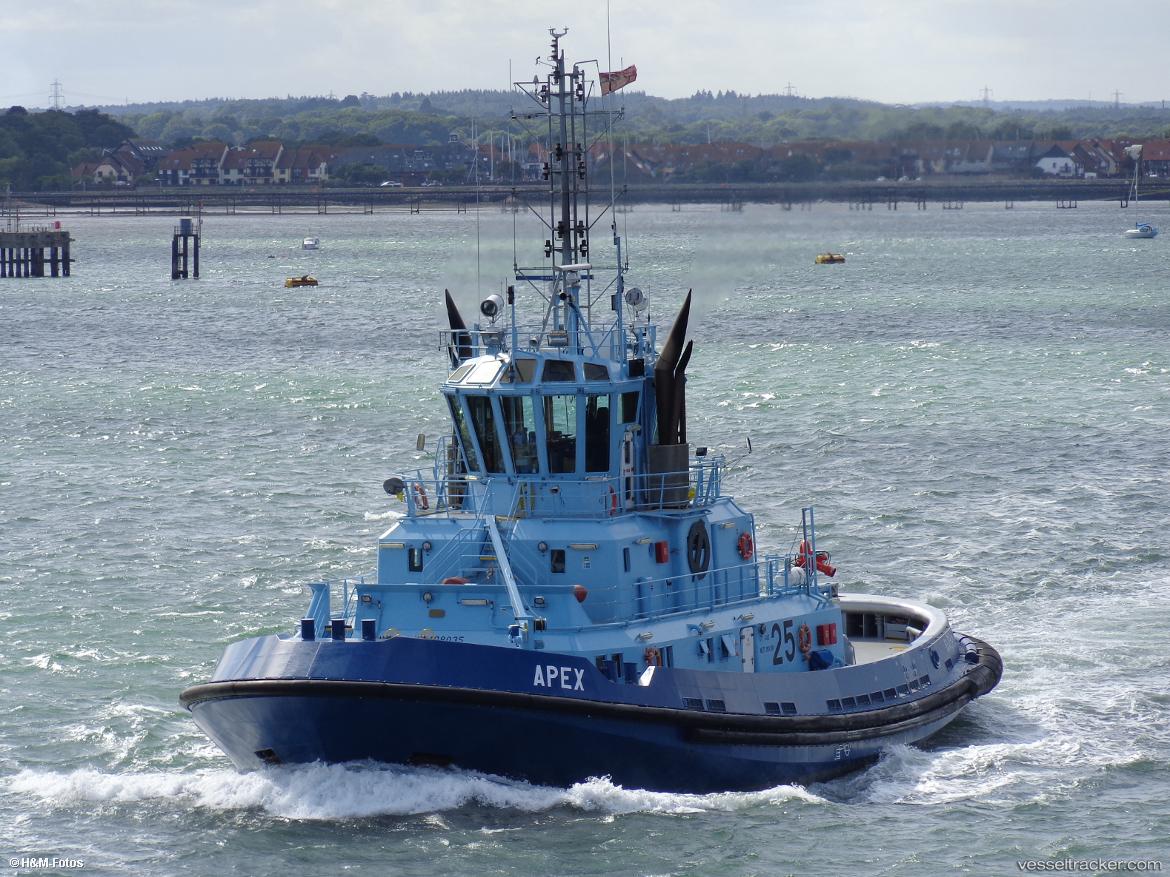 Apex - Tug vessel