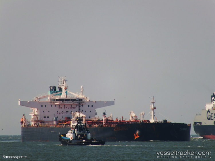 Otis - Crude Oil Tanker vessel