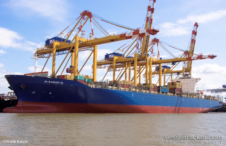 Kmtc-Delhi - Container Ship