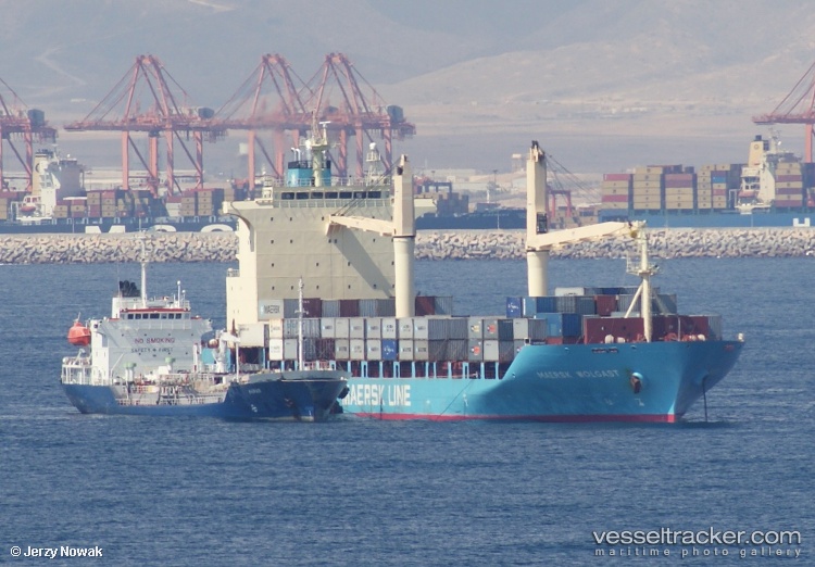 Capitaine-Tupaia - Container Ship vessel