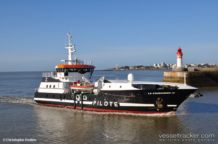 Pilot-boat-Couronnee - Pilot Vessel vessel