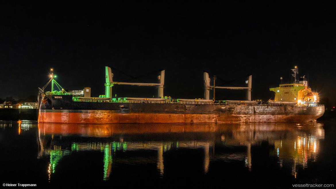 Nova - Bulk Carrier vessel