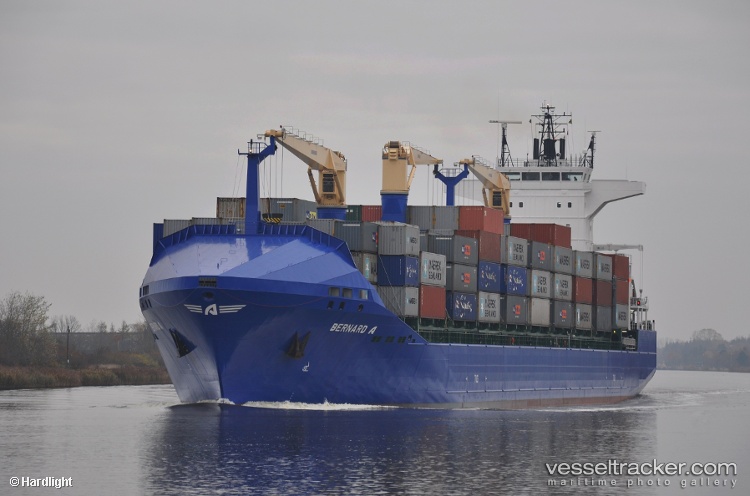 Bernard-A - Container Ship vessel