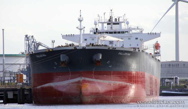 Vallesina - Crude Oil Tanker vessel