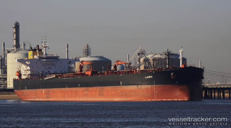 Fso-Mekar-Bergading - Fso Oil vessel
