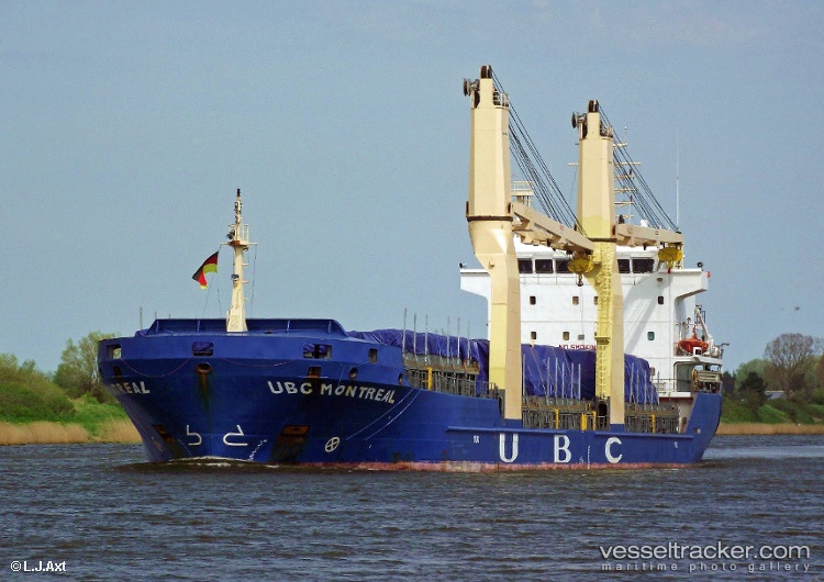 Breb-Courageous - Multi Purpose Carrier vessel